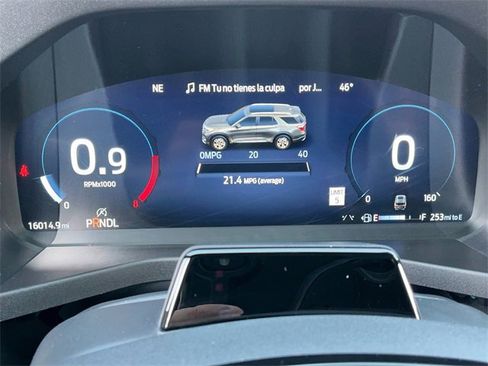 Used 2025 Ford Explorer ST-Line image 39