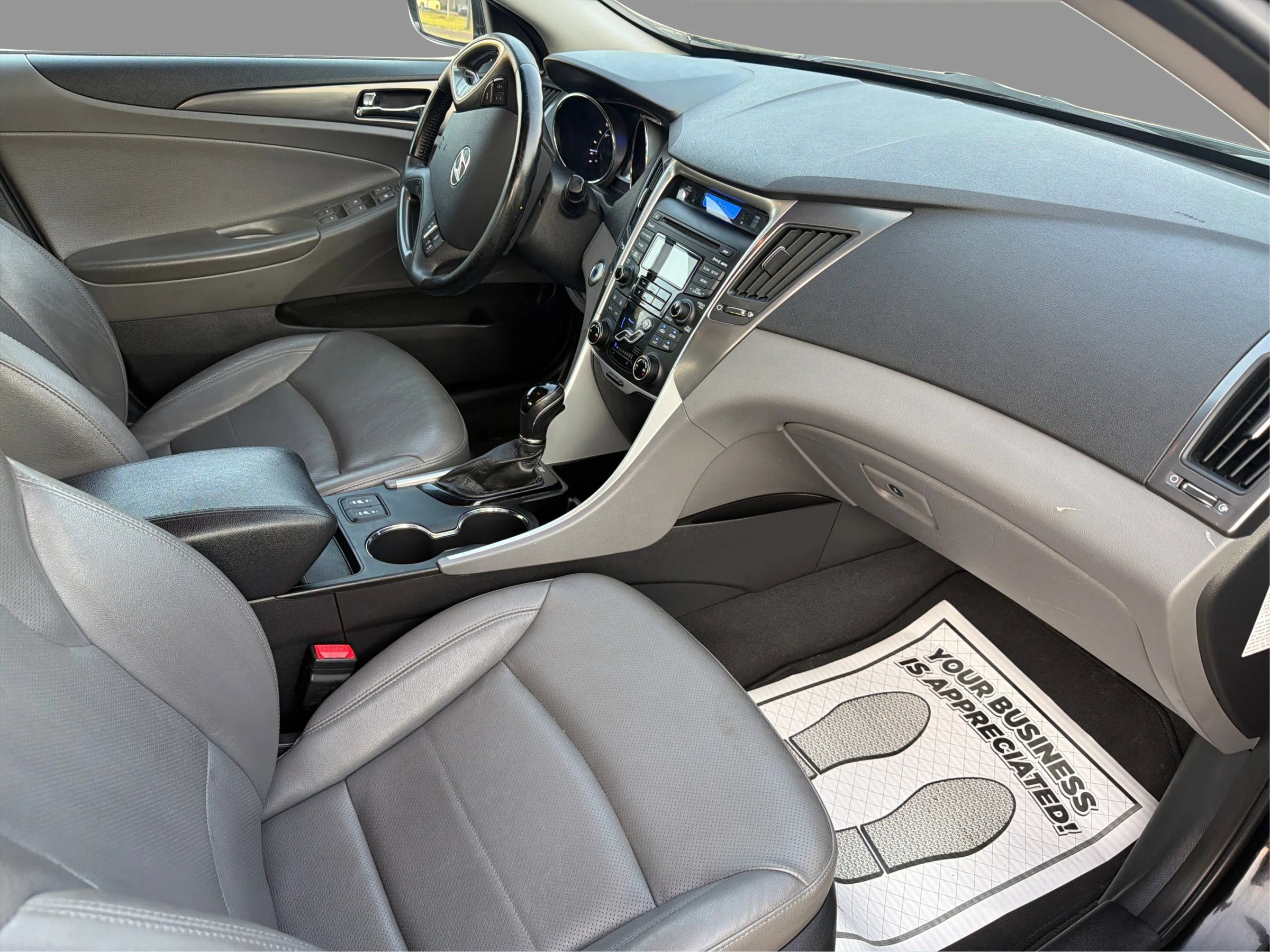 Used 2012 Hyundai Sonata Hybrid w/ Leather Pkg FWD image 26