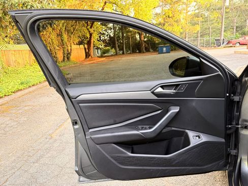 Used 2019 Volkswagen Jetta S FWD image 14
