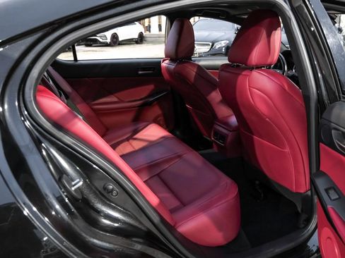 Used 2022 Lexus IS 500 image 40