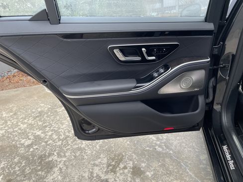 Certified 2022 Mercedes-Benz S 580 4MATIC Sedan image 37