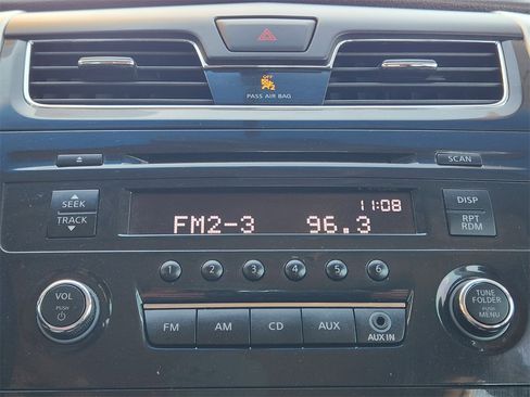 Used 2013 Nissan Altima 2.5 S image 17