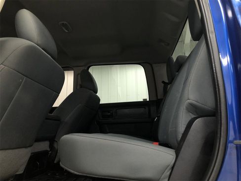 Used 2018 RAM 3500 Tradesman w/ Chrome Appearance Group image 19