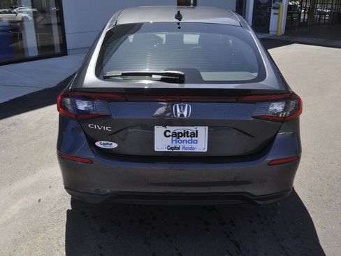 Certified 2024 Honda Civic EX-L image 6