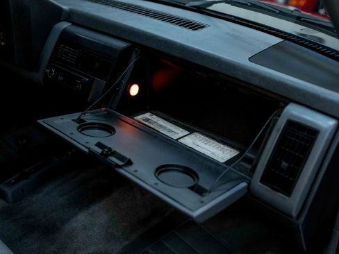 Used 1988 Chevrolet Silverado 1500 4x4 Regular Cab image 47