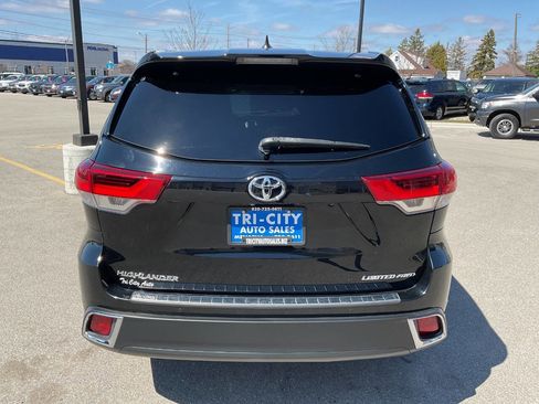 Used 2018 Toyota Highlander Limited image 6