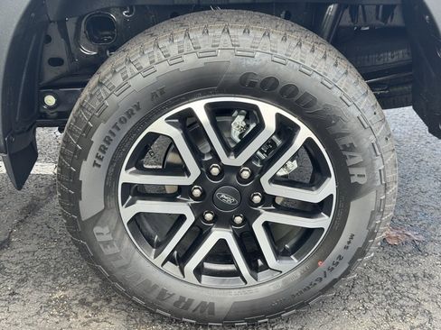 New 2025 Ford Ranger Lariat w/ Trailer Tow Package image 45