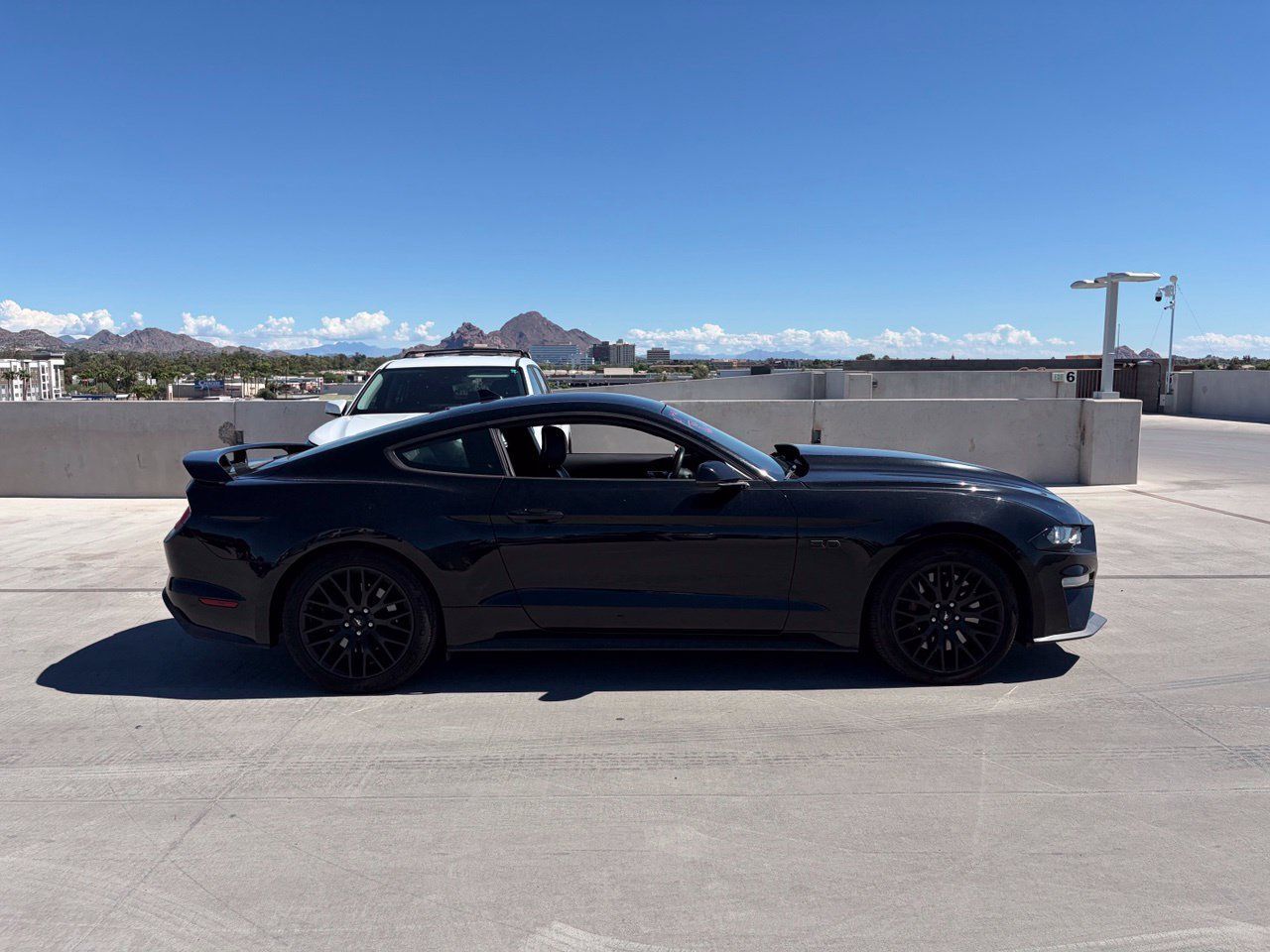 Used 2021 Ford Mustang GT Premium w/ GT Performance Package RWD image 3