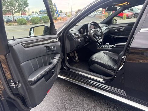 Used 2015 Mercedes-Benz E 63 AMG S-Model image 53