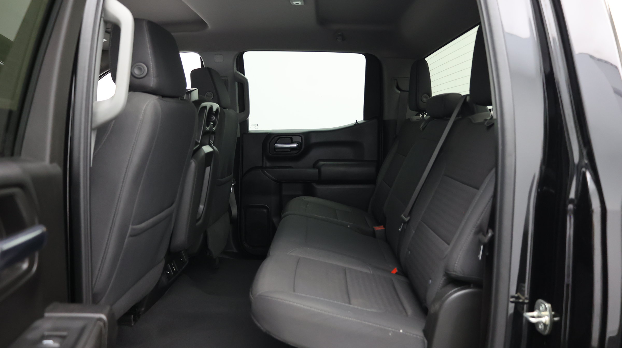 Used 2023 Chevrolet Silverado 1500 Custom AWD/4WD image 33