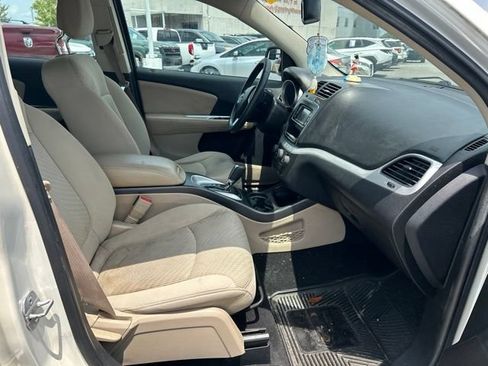 Used 2014 Dodge Journey American Value Package w/ Flexible Seating Group FWD image 11
