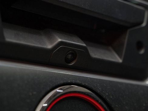 Used 2025 Nissan Frontier PRO-4X w/ Pro Convenience Package image 14