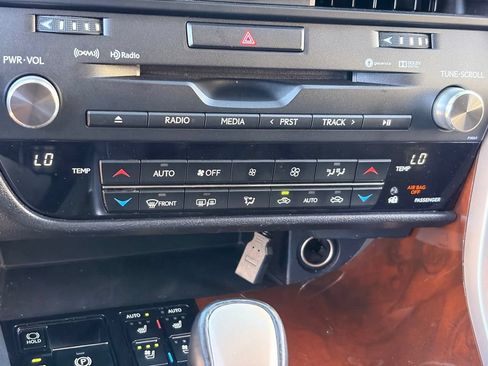Used 2016 Lexus RX 350 FWD w/ Premium Package image 25