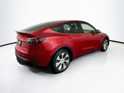 Used 2022 Tesla Model Y Long Range AWD/4WD image 9