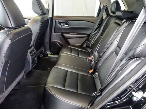 Used 2023 Nissan Rogue SL w/ SL Premium Package AWD/4WD image 15
