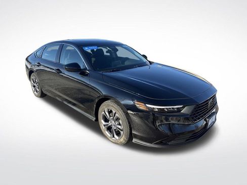 Used 2023 Honda Accord EX image 36