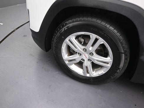 Used 2019 GMC Terrain SLE FWD image 15