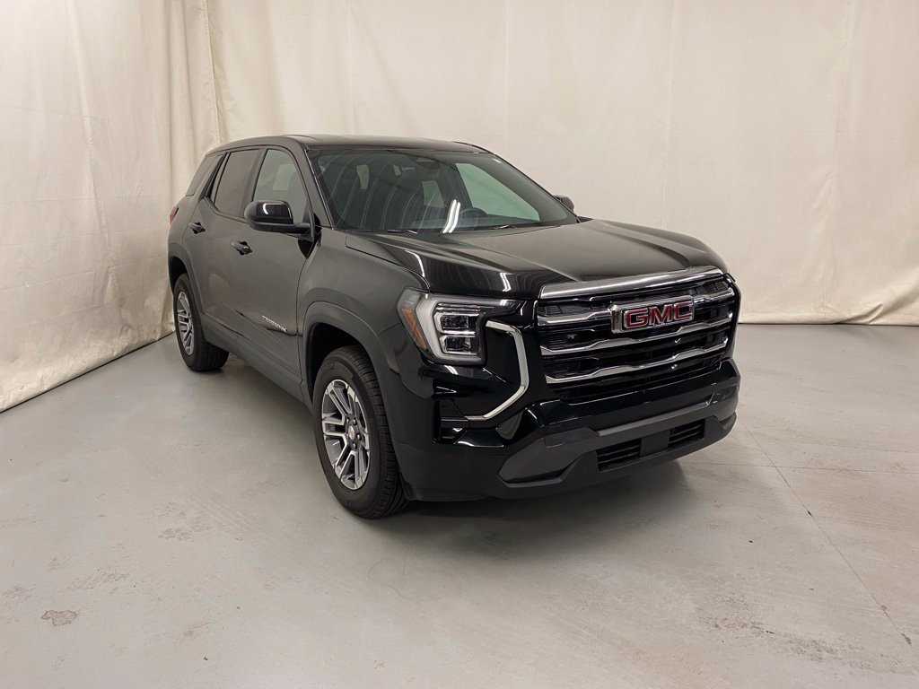 Used 2025 GMC Terrain Elevation AWD/4WD image 1