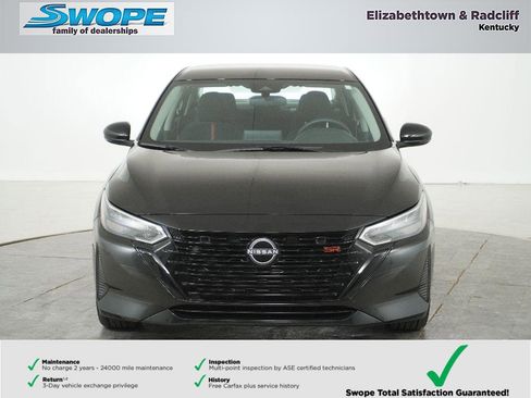 Used 2025 Nissan Sentra SR w/ Midnight Edition image 9