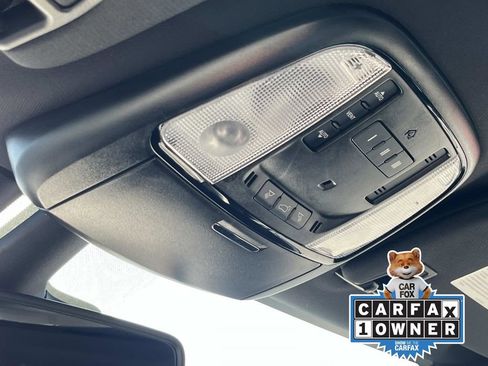 Used 2024 Dodge Durango GT image 36