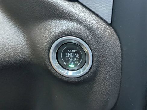 Used 2019 GMC Sierra 1500 SLT w/ SLT Premium Package AWD/4WD image 30