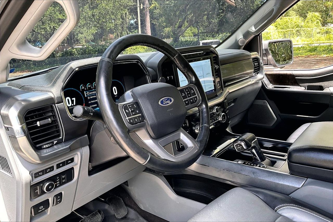 Used 2021 Ford F150 Lariat w/ Equipment Group 502A High AWD/4WD image 14
