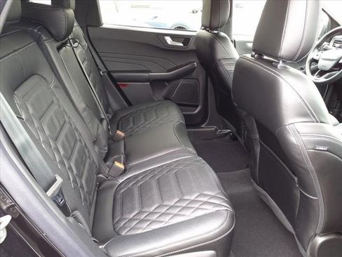 New 2023 Ford Escape SE w/ PHEV Premium Package image 7