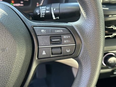 Used 2023 Honda Accord LX image 25