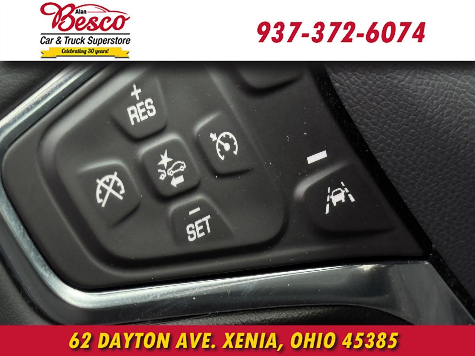 Used 2024 Chevrolet Equinox LT w/ LPO, Floor Liner Package FWD image 12