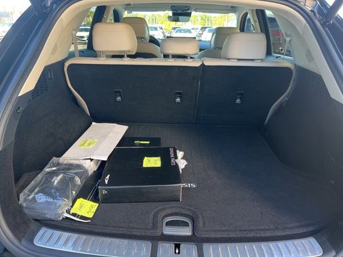 Used 2025 Genesis GV70 3.5T Sport w/ Sport Prestige Package image 12