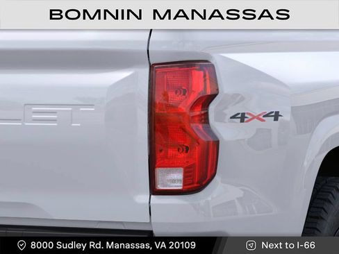 New 2026 Chevrolet Colorado W/T w/ WT Custom Package AWD/4WD image 11