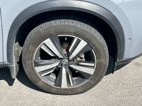 Used 2021 Nissan Rogue Platinum FWD image 10
