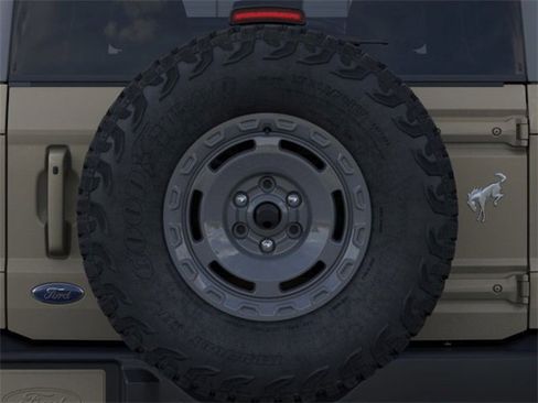 New 2025 Ford Bronco Outer Banks w/ Sasquatch Package image 24