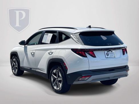 Used 2025 Hyundai Tucson SEL FWD image 6
