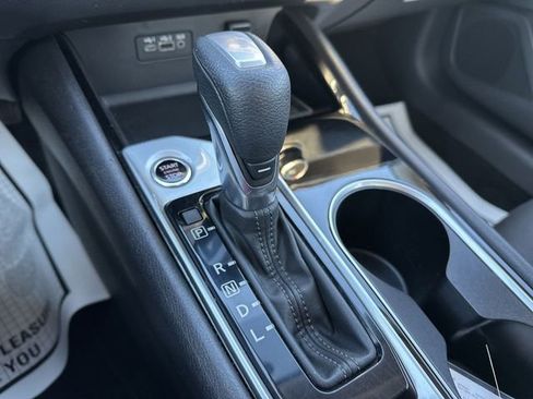 Used 2024 Nissan Altima 2.5 SV image 15