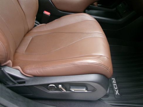 Used 2019 Acura RDX AWD w/ Technology Package image 22