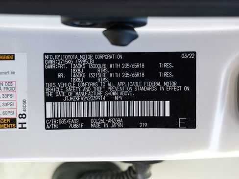 Used 2022 Lexus RX 350L Premium w/ Premium Package image 63