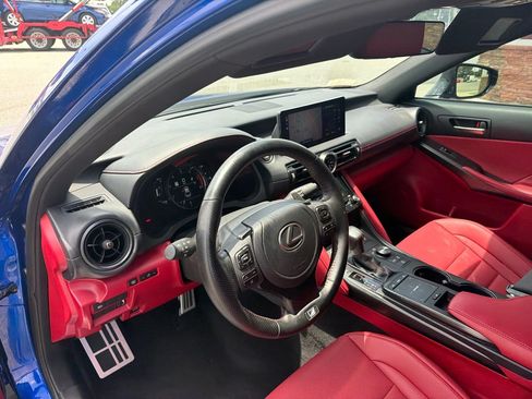 Used 2025 Lexus IS 350 F Sport w/ Navigation Package AWD/4WD image 4