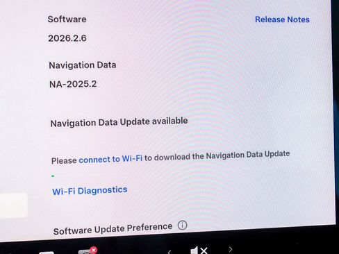 Used 2026 Tesla Model Y Long Range image 21