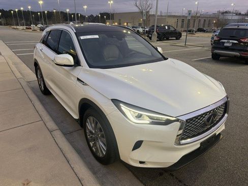 Used 2023 INFINITI QX50 Luxe image 4