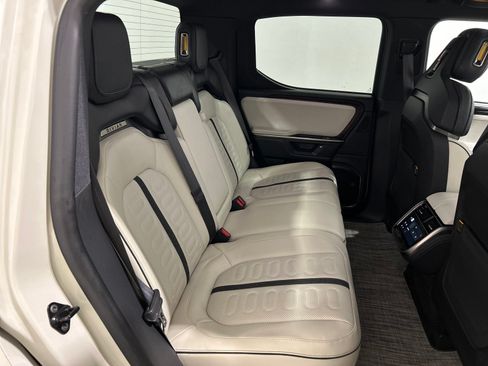 Used 2025 Rivian R1T Adventure AWD/4WD image 22