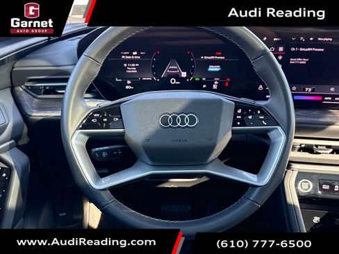 Used 2025 Audi Q5 Premium w/ Convenience Package image 15
