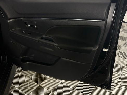 Used 2024 Mitsubishi Outlander Sport ES image 31