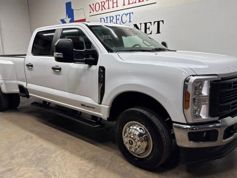 Used 2024 Ford F350 XL w/ XL Driver Assist Package AWD/4WD image 3