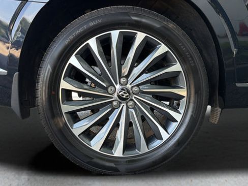 Used 2025 Hyundai Palisade Calligraphy AWD/4WD image 2