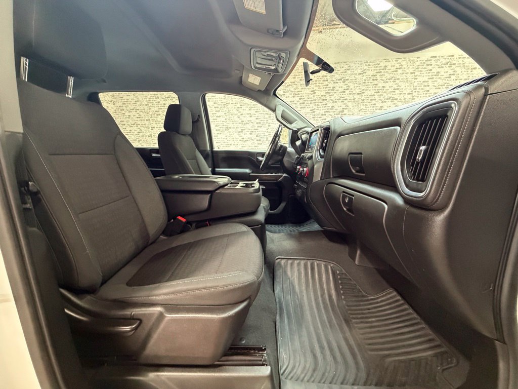 Used 2022 Chevrolet Silverado 2500 LT w/ Convenience Package AWD/4WD image 9