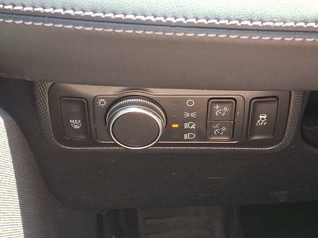 Used 2022 Ford Mustang Mach-E Select AWD/4WD image 24