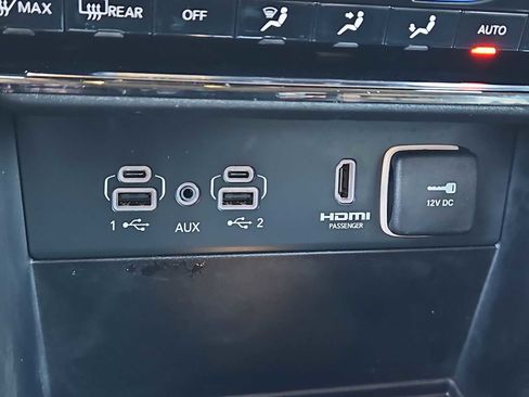 Used 2022 Jeep Grand Cherokee Limited 4xe image 33