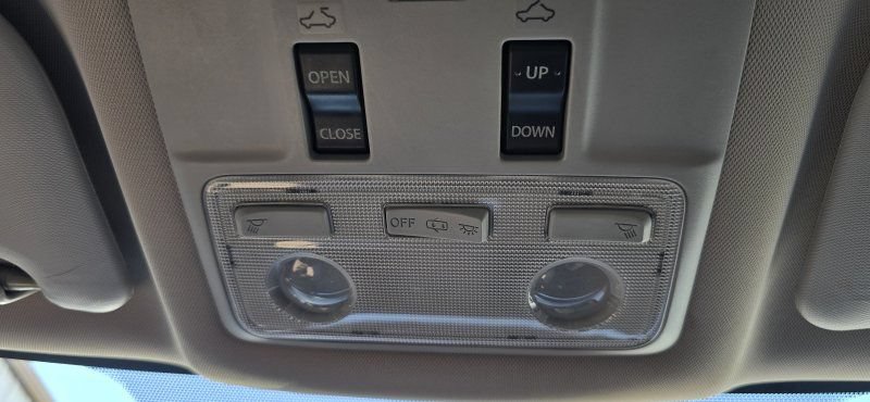 Used 2015 Toyota Corolla S Premium FWD image 30