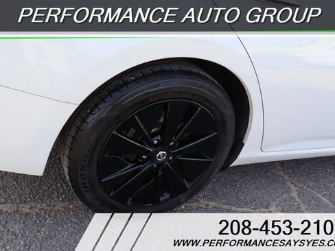 Used 2021 Nissan Altima 2.5 SV image 3